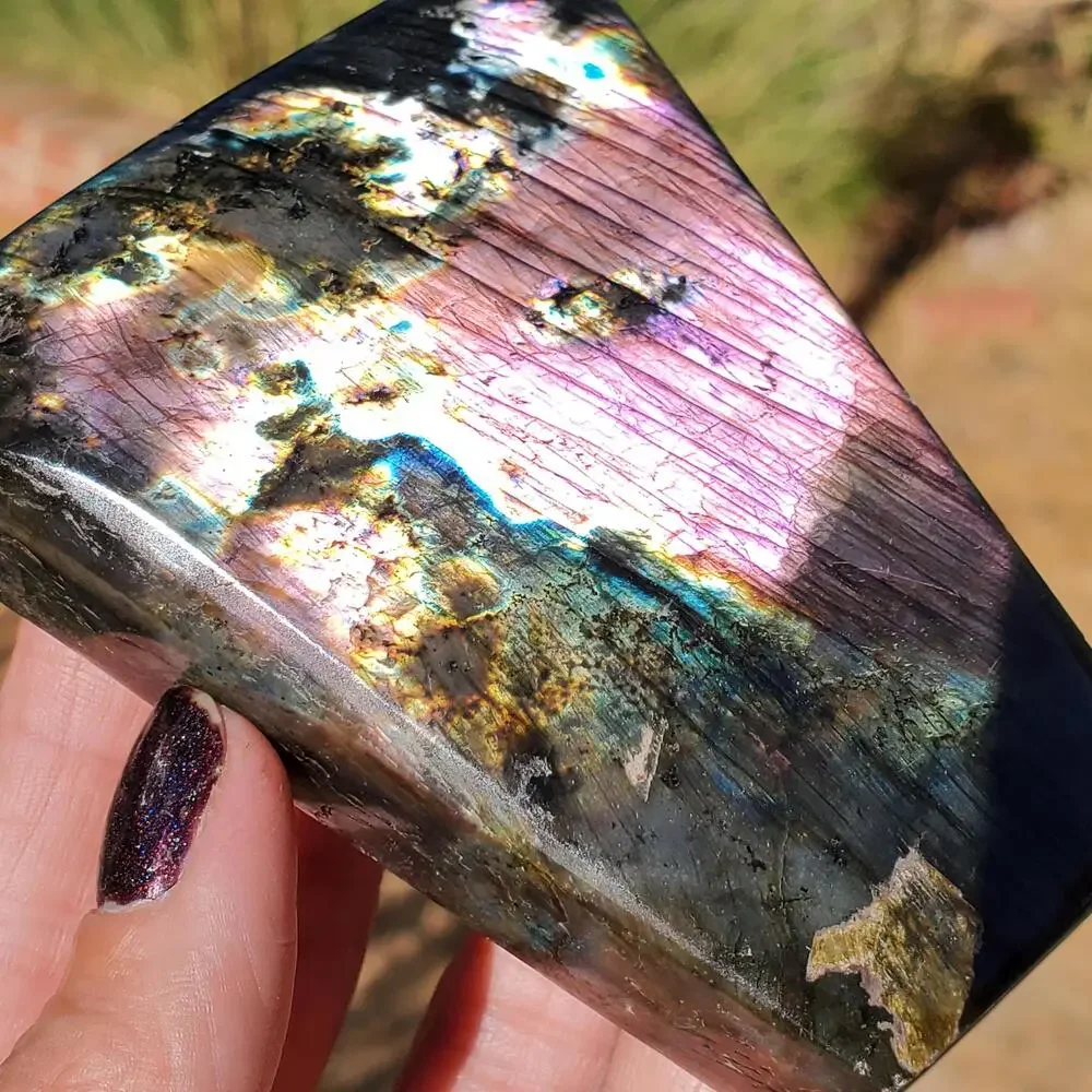 Labradorite 